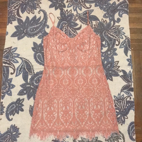 Pink & tan lace corset dress - Picture 2 of 3